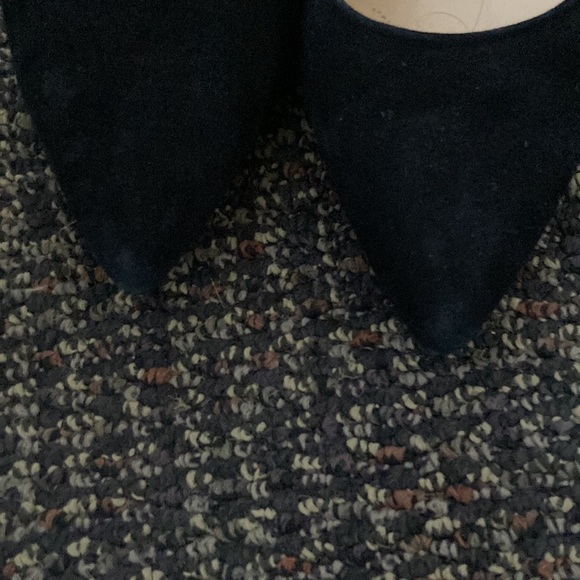 Nine West Black Suede Heels 7.5 - Picture 2 of 3